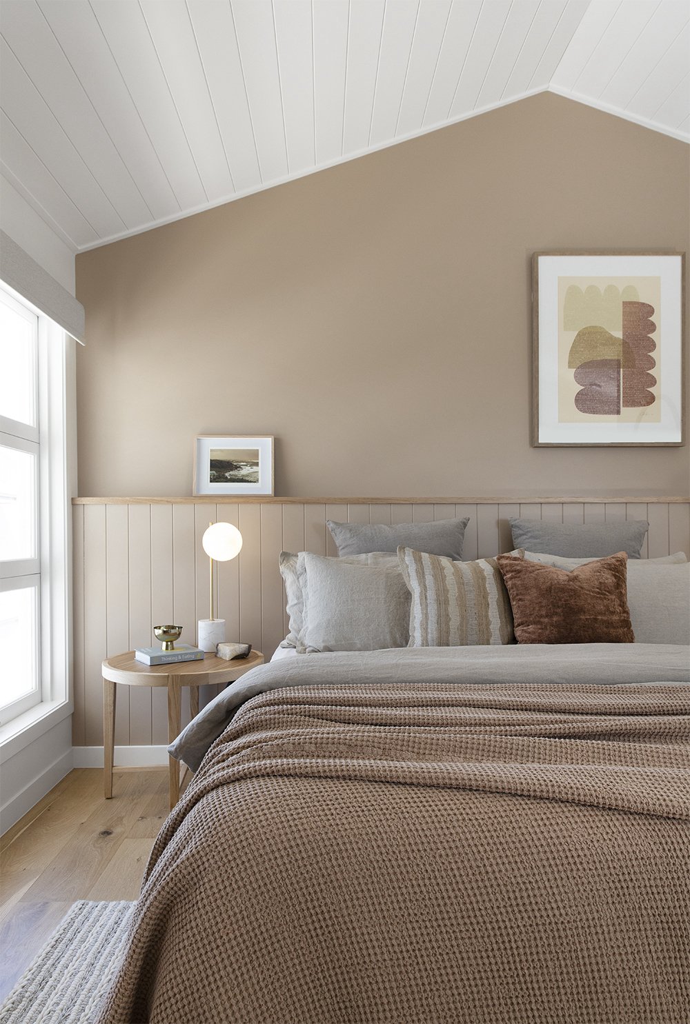 Burleigh heads accommodation master bedroom